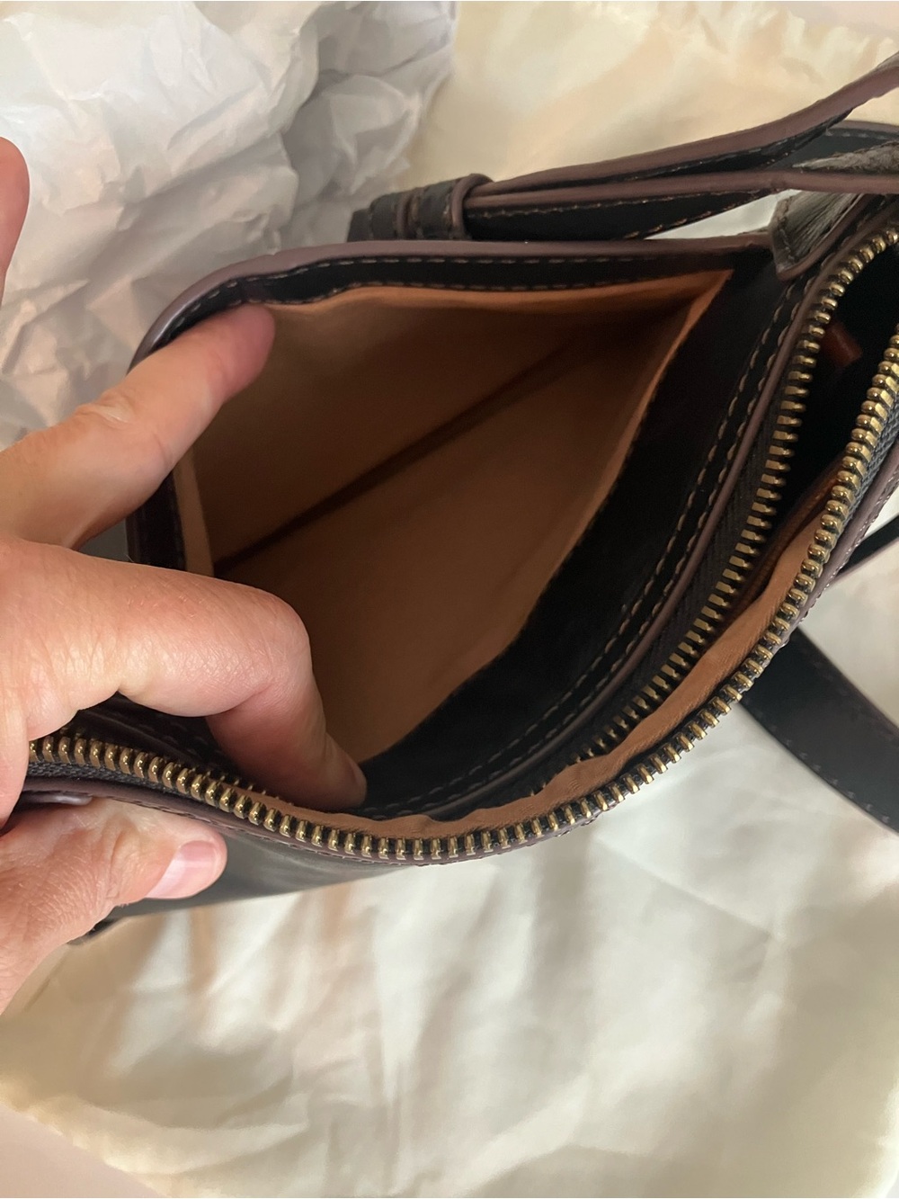 HOBO Bellamy Small Crossbody Bag - Picture 9 of 16